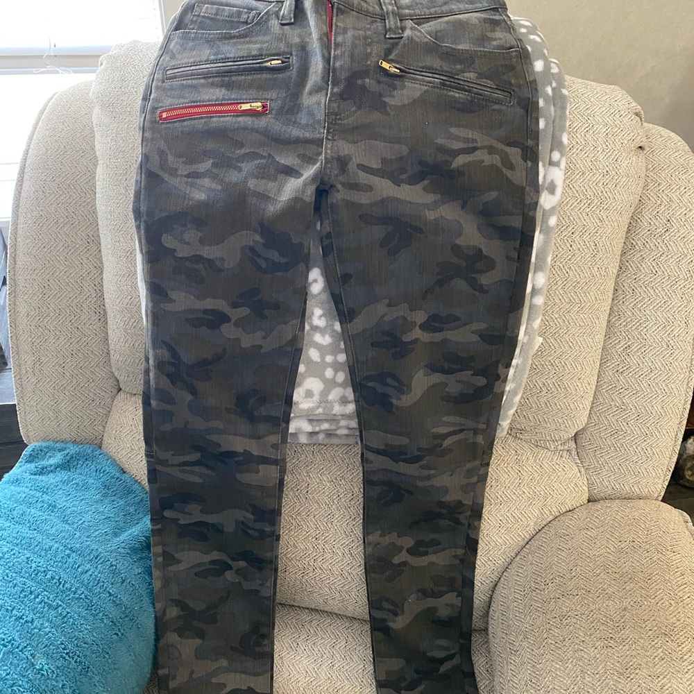 Camouflage Skinny Jeans NWT